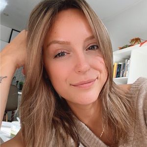 Meet your Posher, Christina